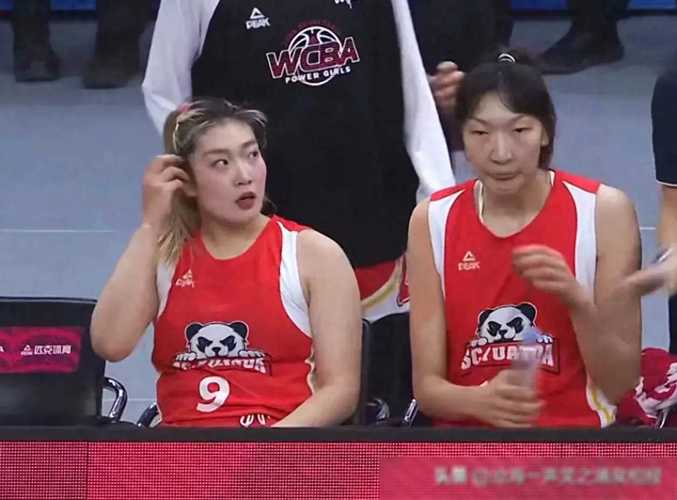 WCBA总决赛G4上演大比分1-2四川女篮胜内蒙古的相关图片